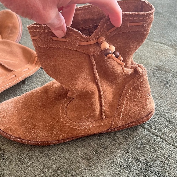Ugg suede brown booties - Picture 8 of 8